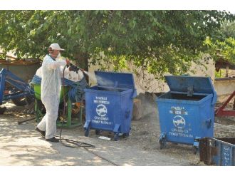Nazilli Belediyesi’nin Haşereyle Mücadelesi Her Mahallede Devam Ediyor