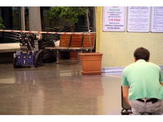 Şüpheli Paketle Özçekim Yaptılar