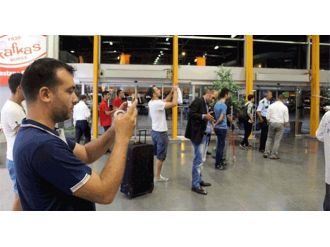 Şüpheli Paketle Özçekim Yaptılar