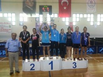 Kağıtsporlu Betül Töz’den İki Derece Daha