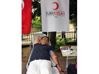 Başkan Küçükkuru’dan Kan Bağışına Destek