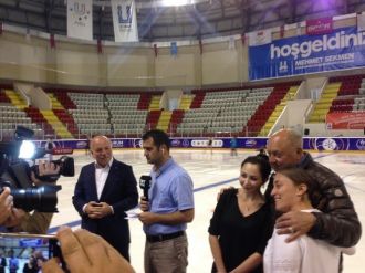 Erzurum Buz’un Kamp Merkezi Oldu