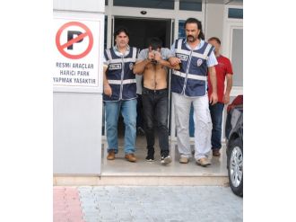 Hırsızlık Şüphelisi Çatı Katında Yakalandı