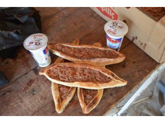 Köy Düğünlerinin Yeni Gözdesi Pide