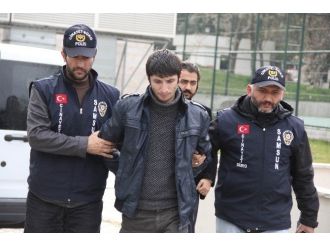 Sevgilisini Öldürmekten Tutuklanan Şahıs Suçlamaları Kabul Etmedi