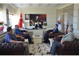 Ak Parti’li Vekilden Rektöre Hayırlı Olsun Ziyareti