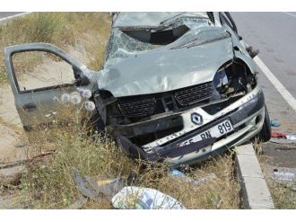 Sungurlu’da Otomobil Takla Attı: 2 Yaralı