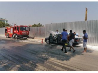 Edirne’de Otomobil Seyir Halindeyken Alev Aldı