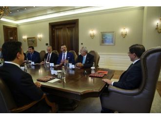 Başbakan Davutoğlu, Türkiye Ab Kik Üyesi Stk’ların Başkanları İle Bir Araya Geldi