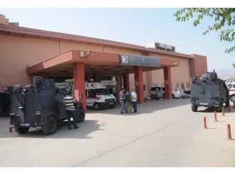 Cizre’de Polise Bombalı Saldırı: 3 Yaralı