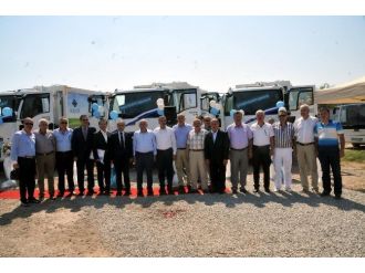 Yalova’da Belediyelere Çöp Kamyonu Dağıtıldı