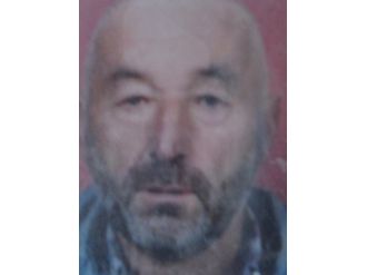 Uyuyan Babasının Boğazını Satırla Keserek Öldürdü