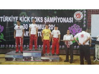 Dilovası Belediye Sporlu Vural Türkiye Şampiyonu Oldu