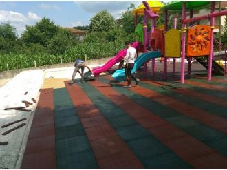 Kartepe’de Kauçuksuz Park Kalmıyor