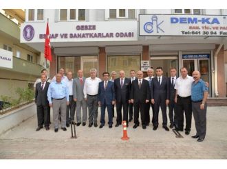 Vali Güzeloğlu, Gebze Esnaf Ve Sanatkarlar Odasını Ziyaret Etti
