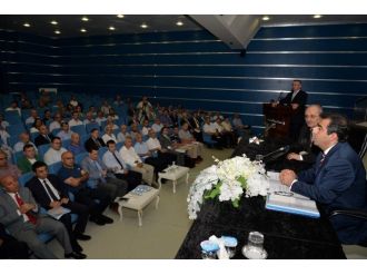 Vali Güzeloğlu, Gebze İlçesi Değerlendirme Toplantısı’na Katıldı