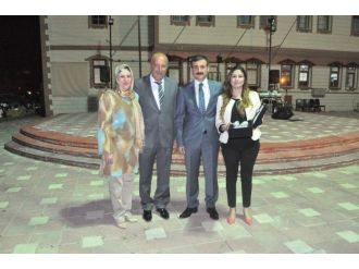 Söğüt’te Tayinleri Çıkan Kaymakam Ve Tabur Komutanı Onuruna Veda Yemeği