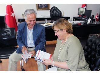 Taçsız Kral Konak’ta Yaşatılacak