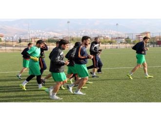 Yeşilyurtspor Seçmelerden 3 Futbolcu Beğendi