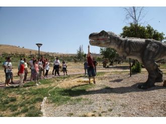 Türk Dilini Ve Kültürünü Şahinbey’de Öğreniyorlar