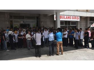 Bitlis’teki Sağlık Personellerinden Basın Açıklaması