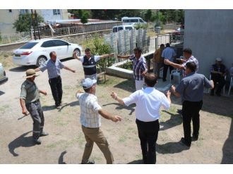 Belediye Başkanı Önce Nikah Kıydı Sonra Düğünde Saz Çaldı