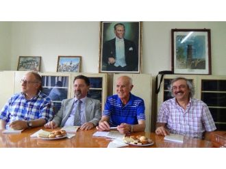 Rüştü Mızrak Şiir Kitabı Tanıtımı Yapıldı