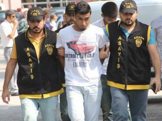 Para Üstü Dolandırıcıları Yakalandı