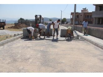 Pelitköy Sahilinde Yol Yapımı