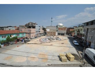 Yeşilova Mahallesi’ne Meydan