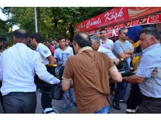 Motosikletin Çarptığı Kadın Yaralandı