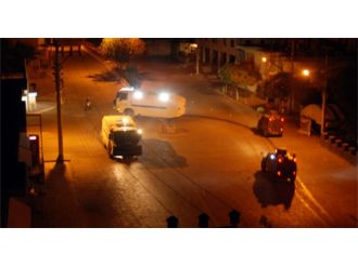 Molotoflu Eylemcilere Polis Müdahalesi