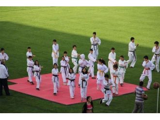 İl Spor Merkezleri Cıvıl Cıvıl