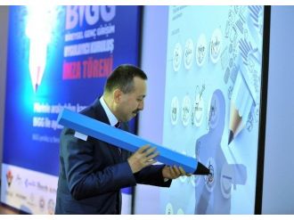 Tübitak Bireysel Genç Girişim Programına İmzalar Atıldı