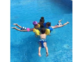 Akçakoca’da 75 Çocuk Yüzmeyi Öğrendi