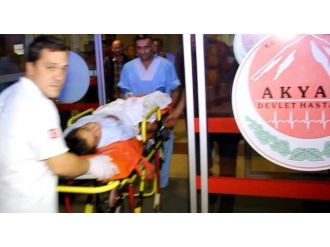 Asker Eğlencesine Gitti, Havaya Sıkılan Kurşunla Yaralandı