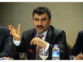 Karaca: “Yazılı Basın Tehdit Altında”