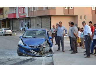 Hastane Yolunda Kaza: 5 Yaralı