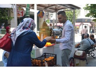 Eskişehir’de ‘Sifon Limonata’ Geleneği Sürüyor