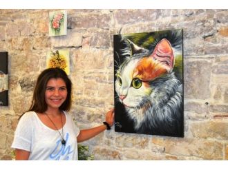 Ayvalık’ta ‘Benim Renklerim’ Yağlıboya Resim Sergisi