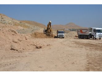 Yol Açma Çalışmaları Yoğun Tempoda Devam Ediyor