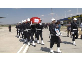 Şehit Polis Memurunun Naaşı Uşak’a Getirildi