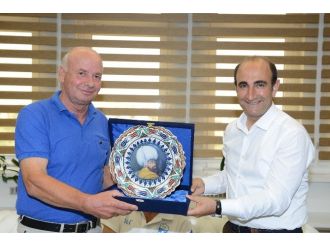 Yıldırım’da Türk - Yunan Dostluğu Spora Yansıdı