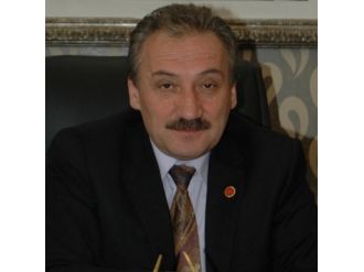 Sıcağa Aldırmadan Ekipler Çalışmalarını Sürdürüyor