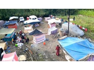 Mevsimlik İşçilerin Dere Ve Çay Kenarlarında Barınması Yasaklandı