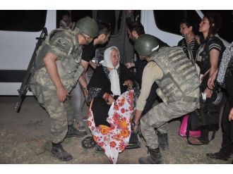 Ankara-iran Treninde Bomba Paniği