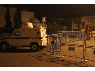 İstanbul’da Polis Merkezi Arkasında Patlama!