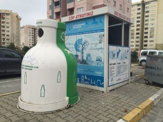 Küçükçekmece Belediyesinden Geri Dönüşüm Örneği