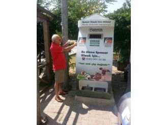 Geri Dönüşüm Malzemeleri Sokak Hayvanlarını Besliyor