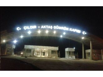 Aktaş Sınır Kapısında Işıklar Yandı